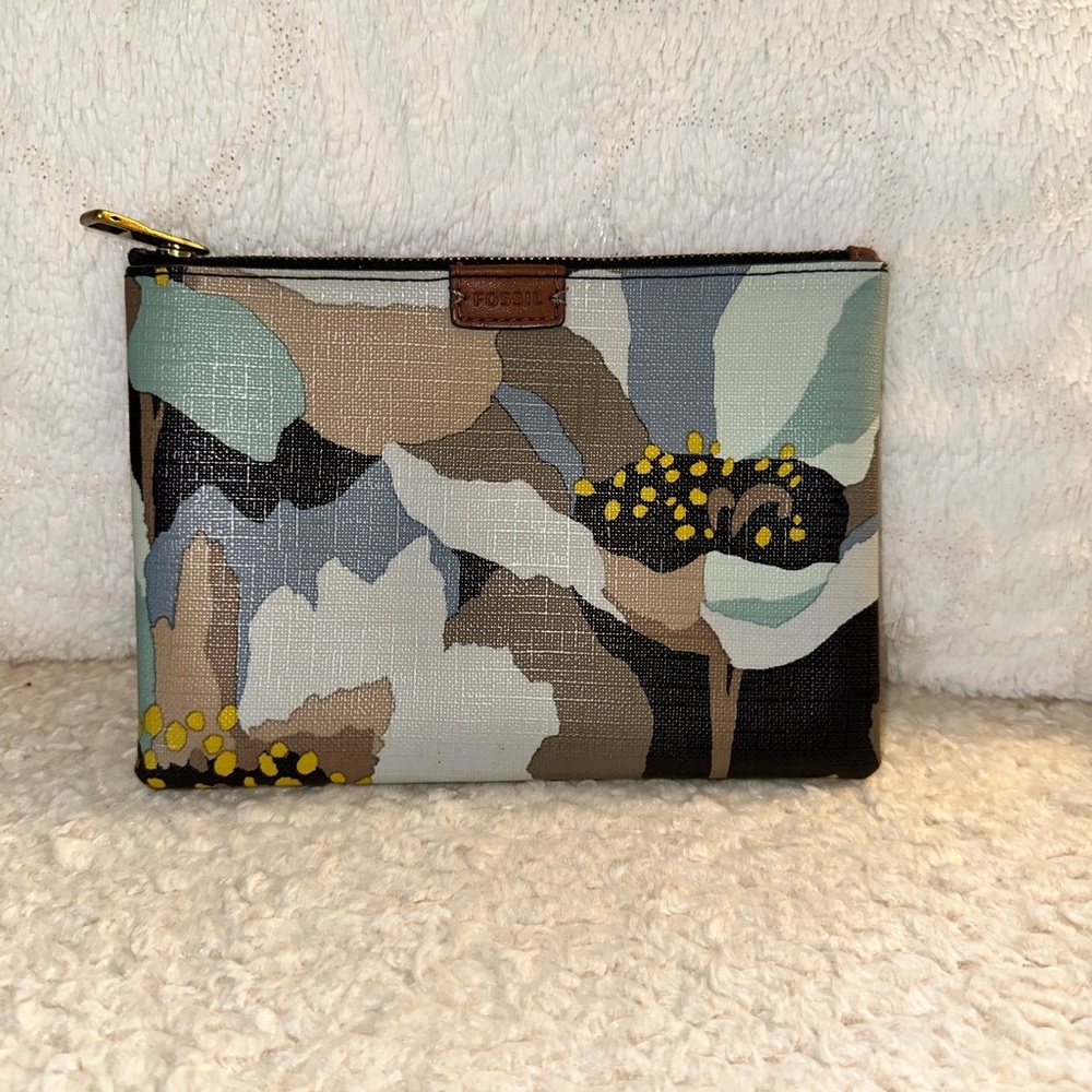 Fossil Multicolor Floral Clutch Wallet